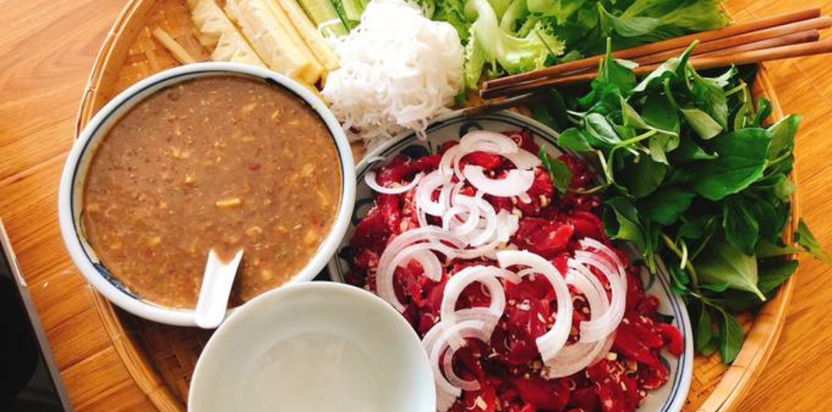 Bò Vinabeef nhúng giấm